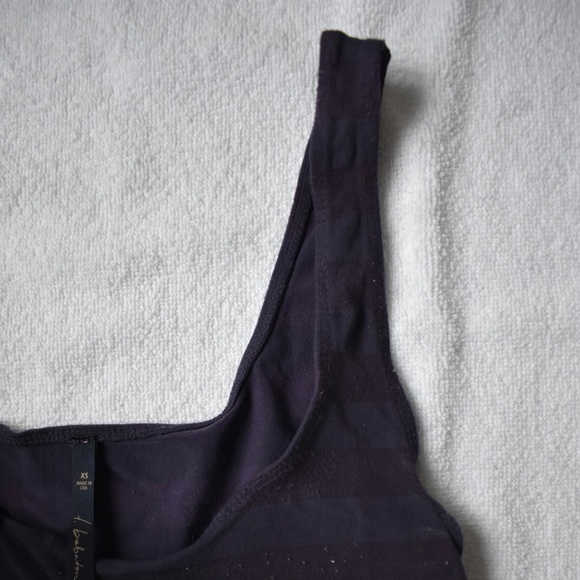 Aritzia Babaton tank top - Picture 4 of 6